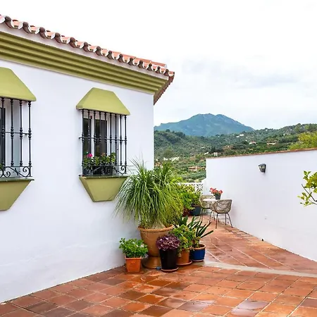 Mira Villa *